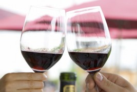 Неколку причини зошто виното го подобрува вашето здравје