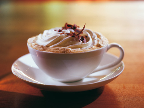 Кафе пијалак со Бејлис и овошен сладолед (Bailey’s Sundae Cofee Drink)