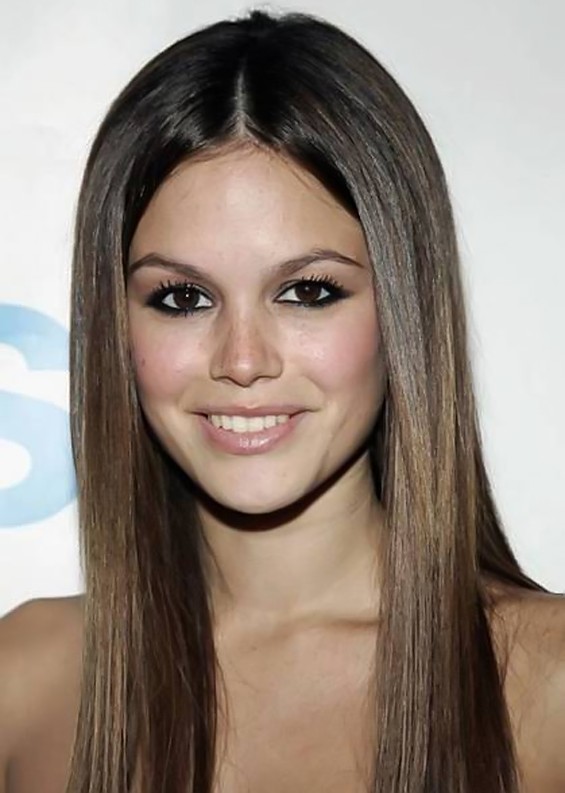 (1) Каква фризура најдобро ви прилега? Каква фризура најдобро ви прилега?