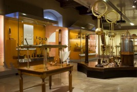 Што има во музејот “Галилео„ во Фиренца?