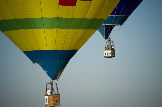 Фотографии од фестивалот на балони на топол воздух во Албакурки