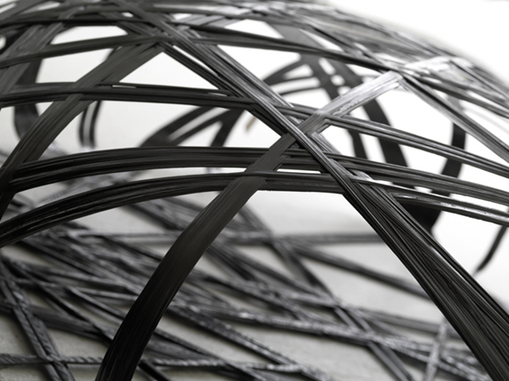 Мебел направен од карбонски влакна