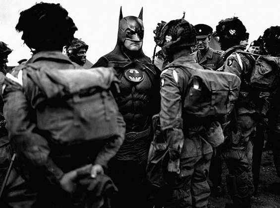 Супер херои во стари воени фотографии