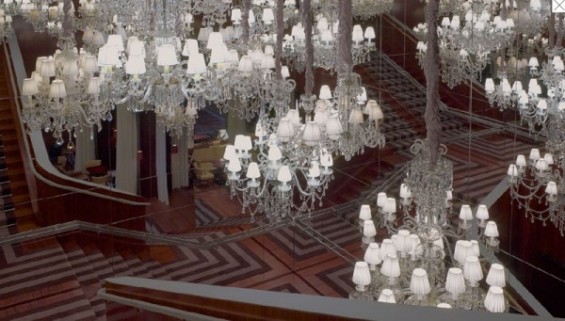 Хотел Le Royal Monceau, разгалувач на сите сетила