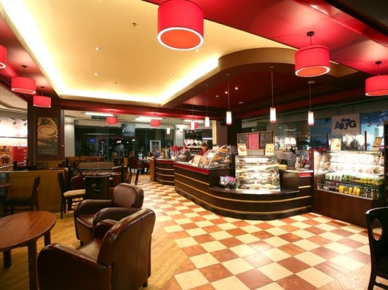 На кафе во Софија, Р.Бугарија