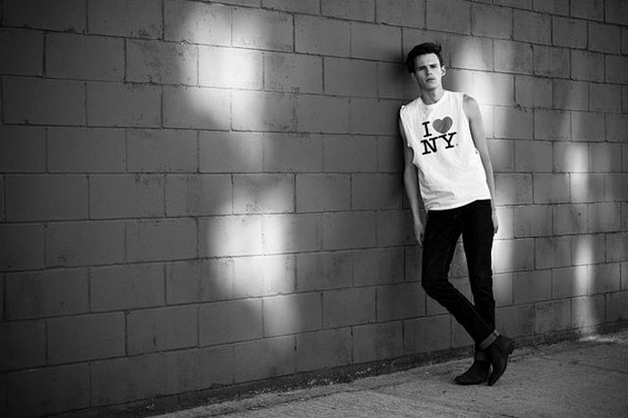 Мода низ фотографиите на Дејвид Eрбанки