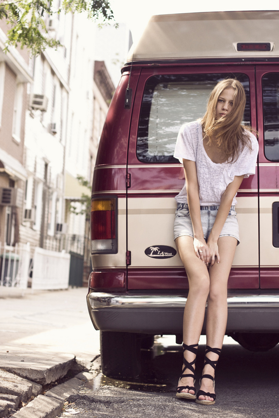 Мода низ фотографиите на Дејвид Eрбанки