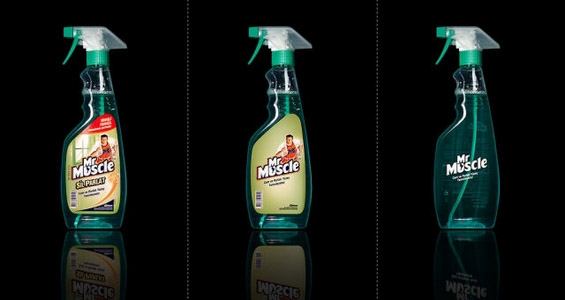 Едноставно пакување на производи на познатите брендови