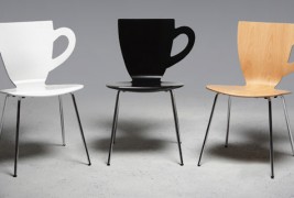 Столче во форма на филџан за кафе