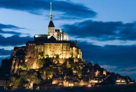 Mont Saint Michel – град среде море