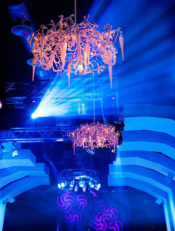 Ноќен клуб инспириран од ледените пештери