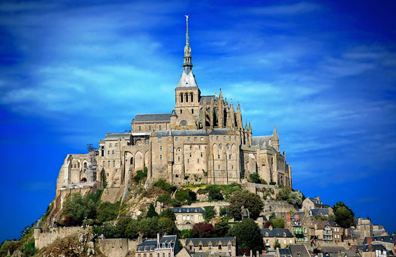 (13) Мон Сен Мишел – град среде море Мон Сен Мишел – град среде море