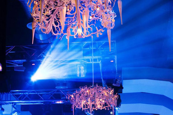 Ноќен клуб инспириран од ледените пештери