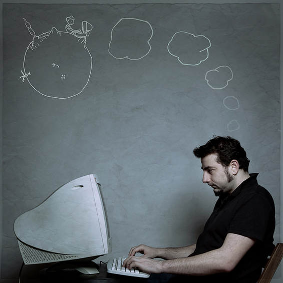 (4) Сеќавања испишани на табла Сеќавања испишани на табла