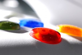 Microsoft, заборави го Windows, и одбранбената бизнис стратегија