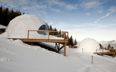 Зимски скијачки центар инспириран од ескимските иглоа