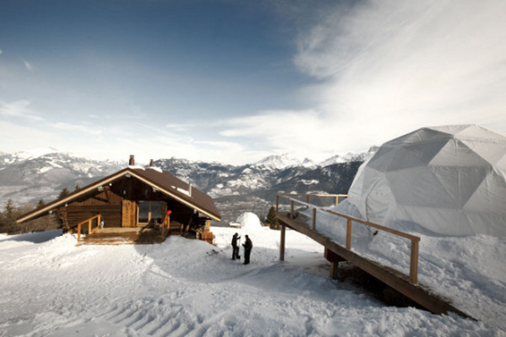 Зимски скијачки центар инспириран од ескимските иглоа