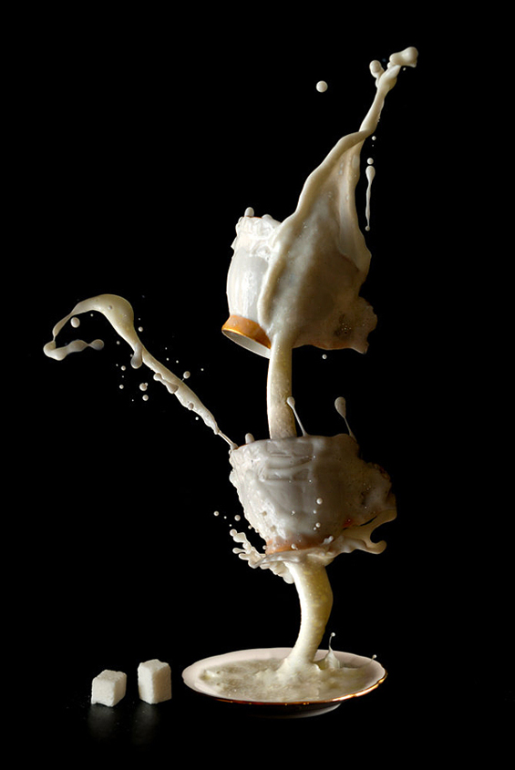 (8) Млеко заробено во времето Млеко заробено во времето