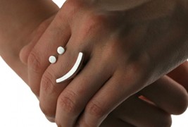 Накит од интерпункциски знаци