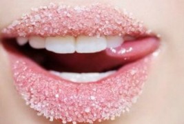 Славни жени со секси усни