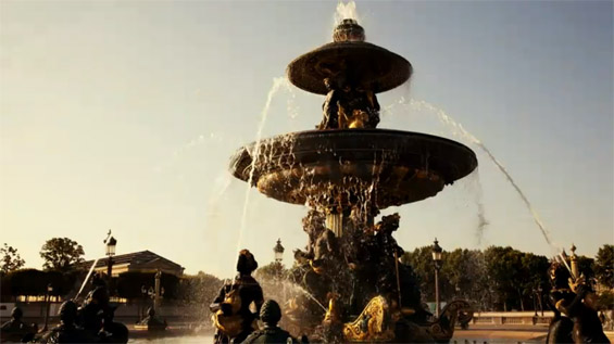 Пат околу светот преку 2000 фотографии