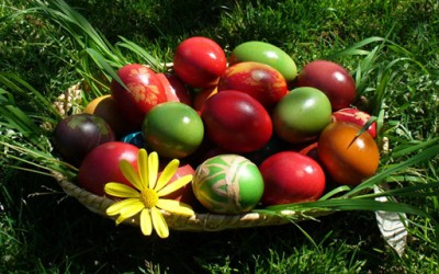 Креативни идеи за украсување велигденски јајца