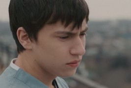 Тоа е еден вид смешна приказна (It's Kind of a Funny Story)