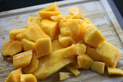 Алкохолна лимонада со манго