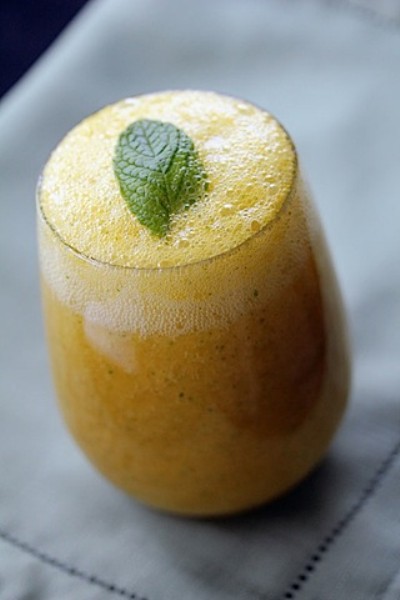 Алкохолна лимонада со манго