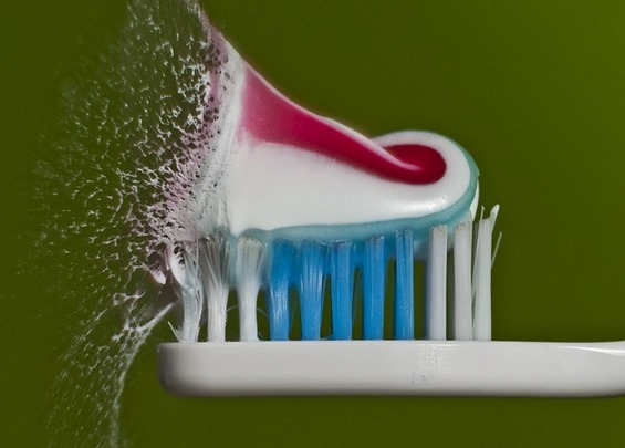 Предмети распрскани на милион парчиња