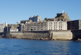 10 најморничави напуштени градови