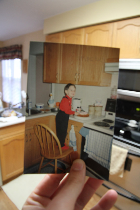 Фотографирани фотографии од минатото