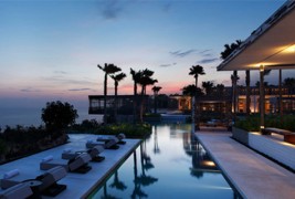 Феноменален комплекс со вили во Бали