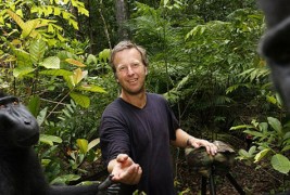 Мајмун украл апарат и направил смешни авто-портрети