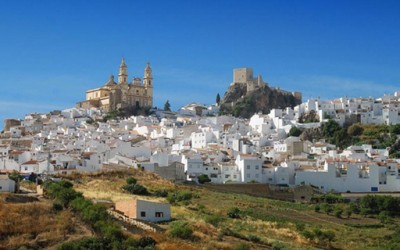 Прекрасното бело село во Шпанија