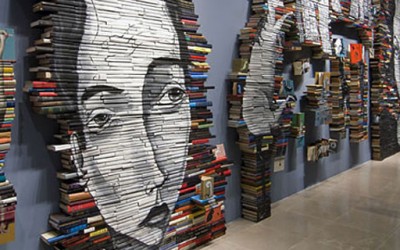 Уметност насликана на илјадници книги