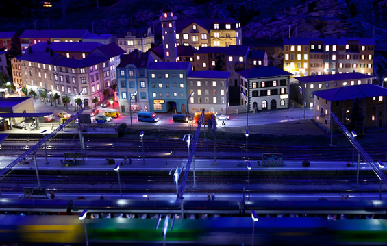 (20) Животот во еден минијатурен свет Животот во еден минијатурен свет