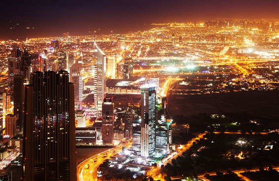 Луксузниот Дубаи во ноќта