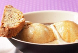 Сладолед удавен во топло кафе