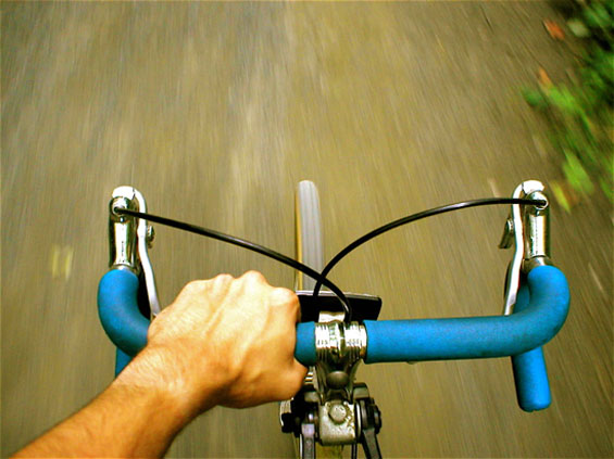 Брзото возење велосипед го зголемува животниот век