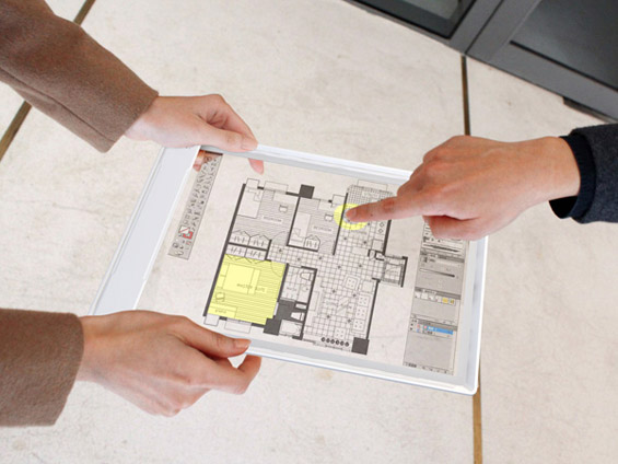 Iris - таблет писи со транспарентен екран