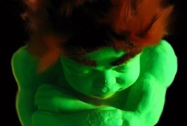 Кога суперхероите биле фетуси...