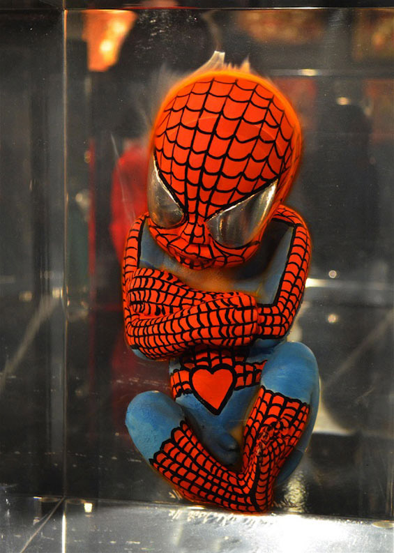 Кога суперхероите биле фетуси...