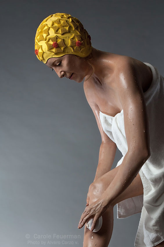 Вистински луѓе или восочни фигури?