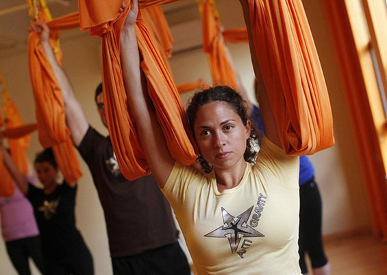 Антигравитациска јога