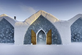 Ледениот хотел во Квебек