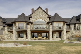 Планинска палата во Канада