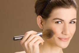 Што кажува шминката за вашиот карактер?