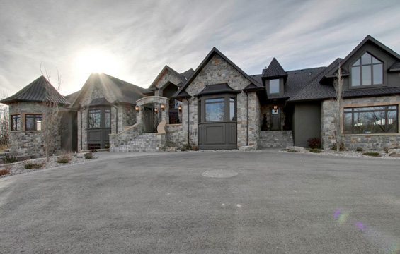 (15) Планинска палата во Канада Планинска палата во Канада