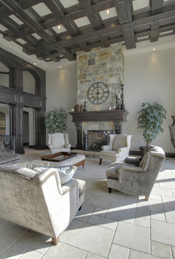 (8) Планинска палата во Канада Планинска палата во Канада